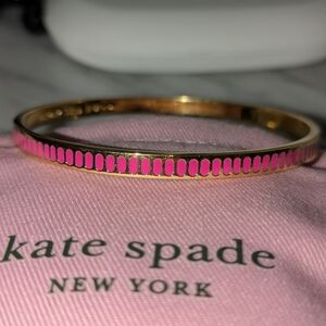 Kate Spade 'Come Full Circle' Idiom Bangle Bracelet - gold/Pink
